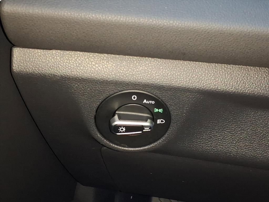 Used 2025 Volkswagen Jetta S image 23