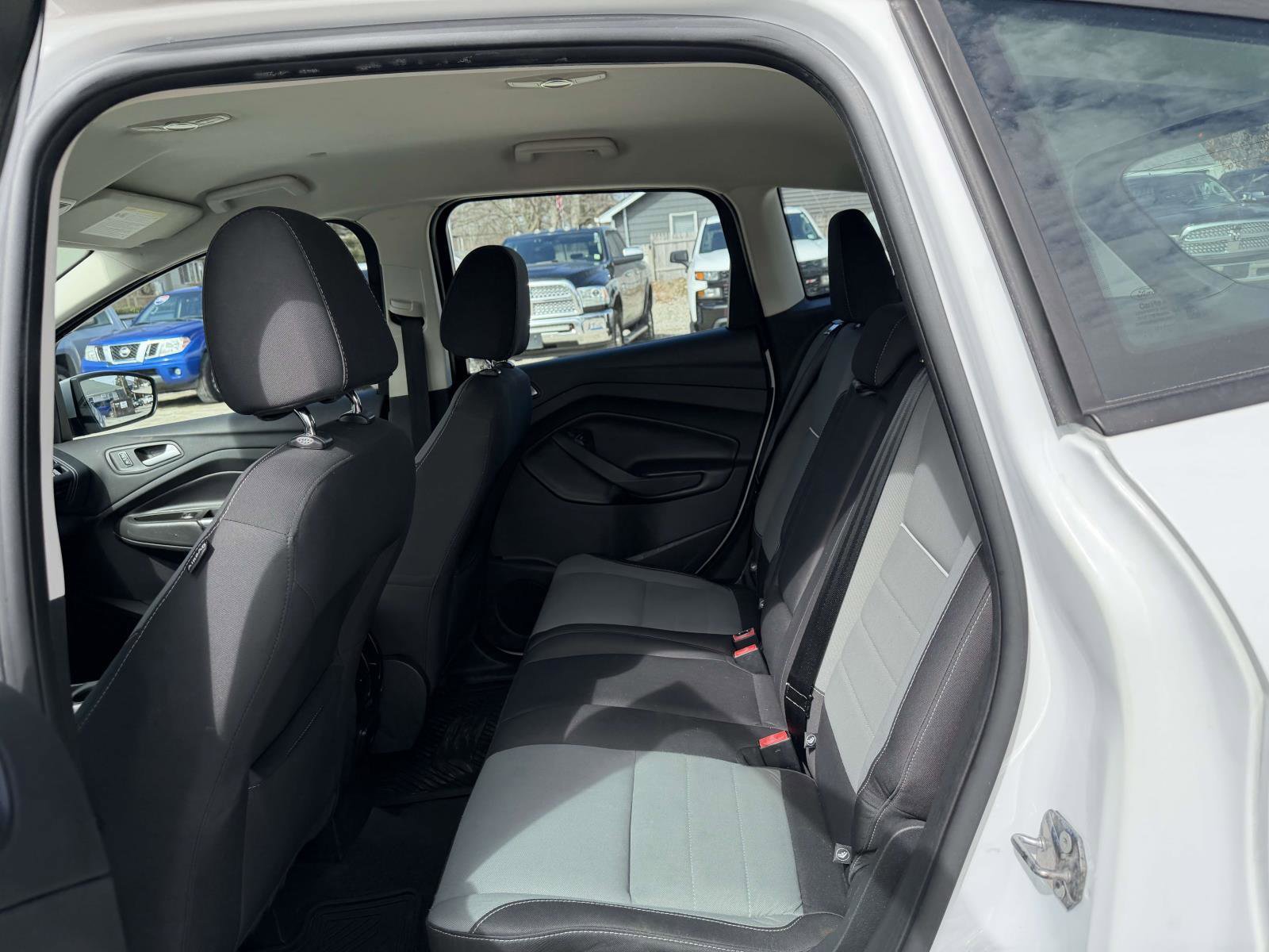 Used 2014 Ford C-MAX SE w/ Equipment Group 202A image 9