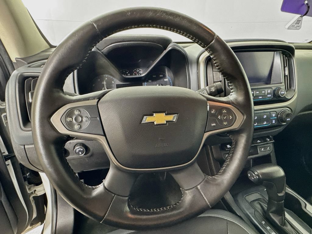 Used 2017 Chevrolet Colorado Z71 AWD/4WD image 11