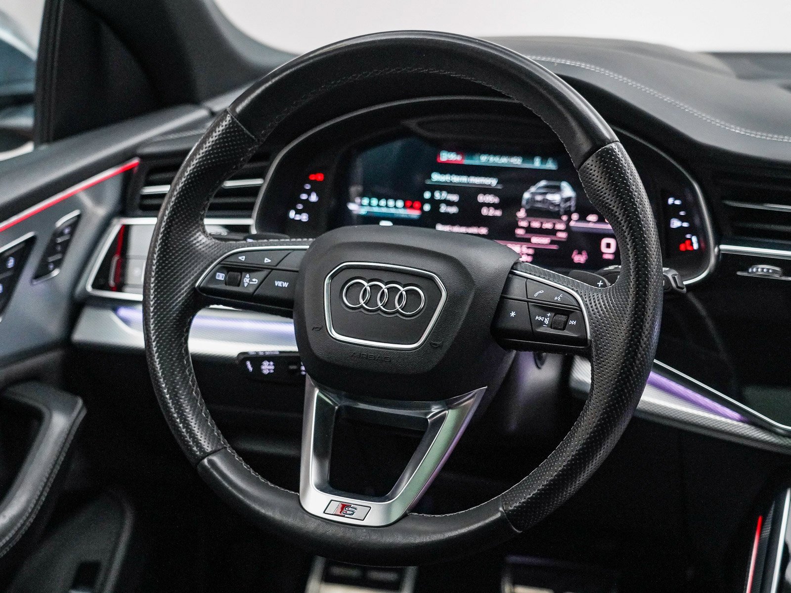 Used 2021 Audi SQ8 Prestige w/ Prestige Package image 16