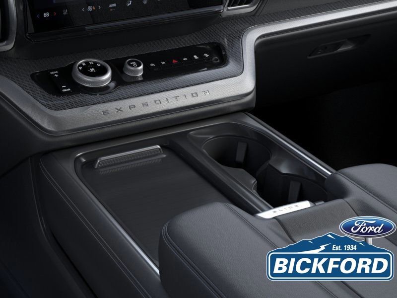 New 2026 Ford Expedition Max Platinum image 15