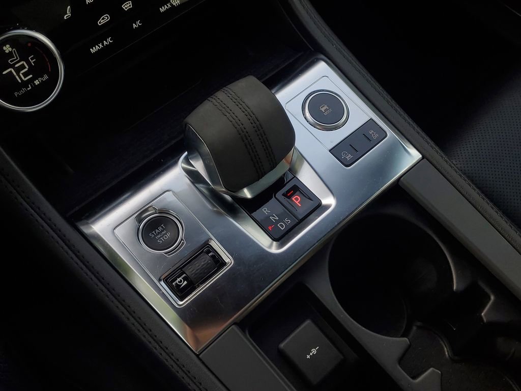 Used 2021 Jaguar F-PACE S image 27