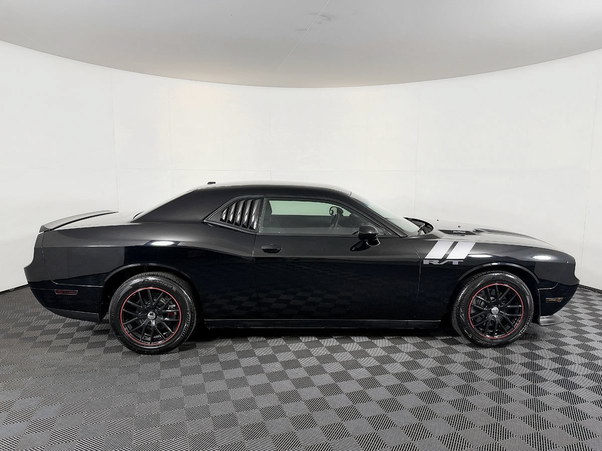 Used 2012 Dodge Challenger R/T RWD image 7