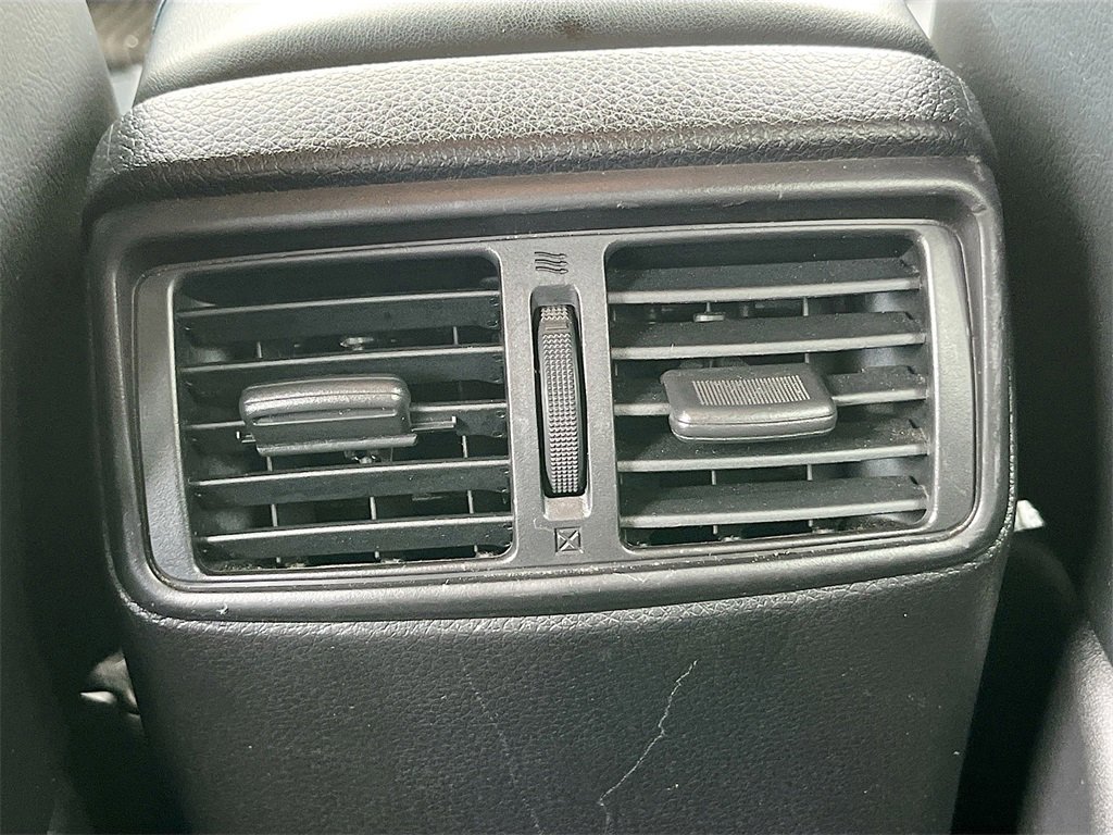 Used 2022 Nissan Rogue Sport SL w/ Premium Package image 25