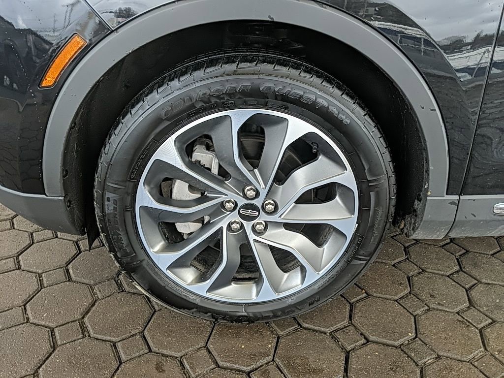 Certified 2023 Lincoln Nautilus Reserve image 10