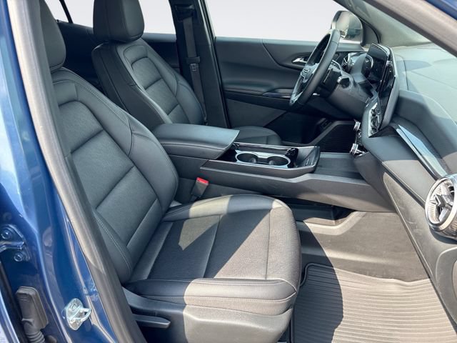 Used 2025 Chevrolet Equinox LT w/ Convenience Package II FWD image 25