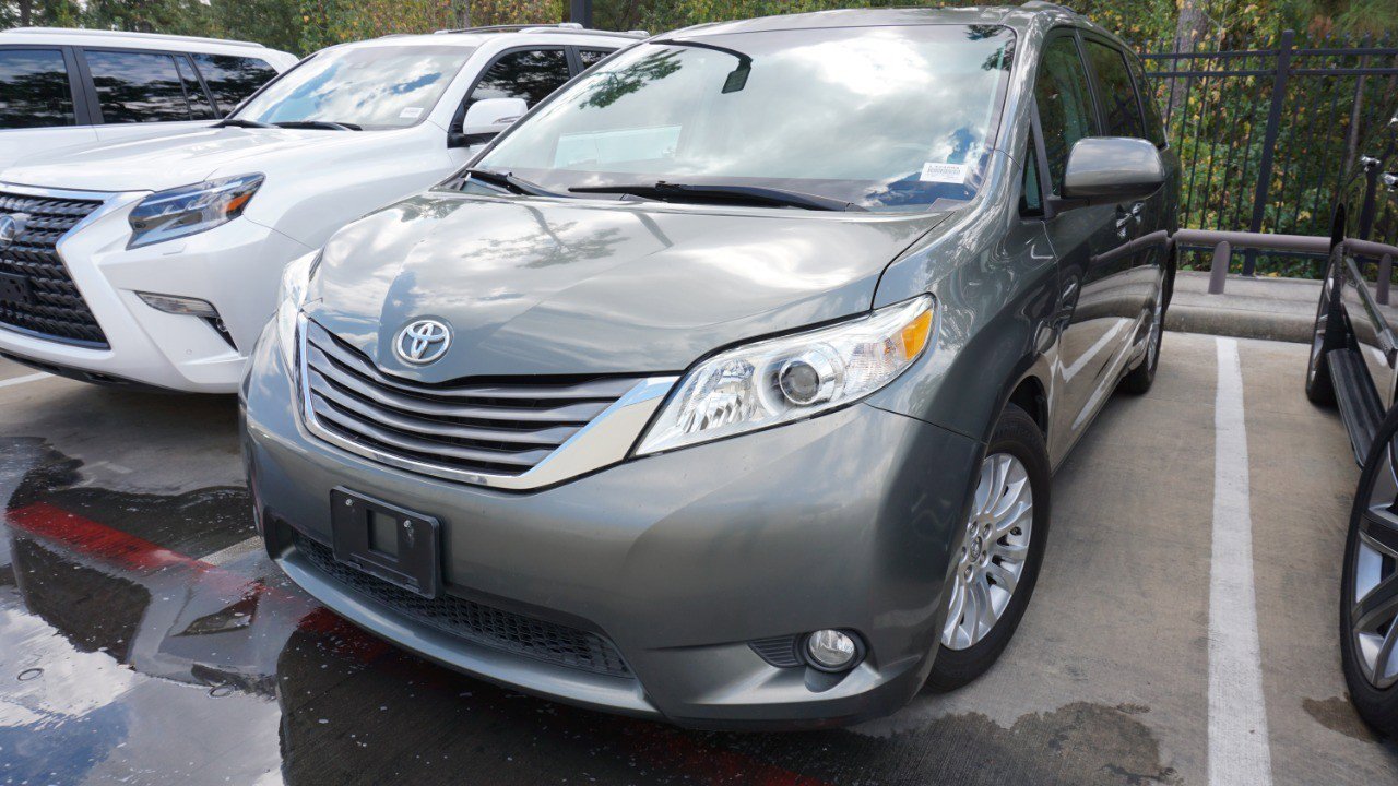 Used 2011 Toyota Sienna XLE