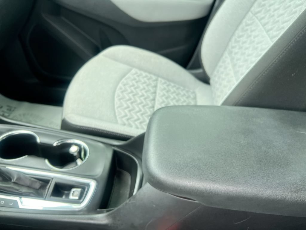 Used 2023 Chevrolet Equinox LS FWD image 20