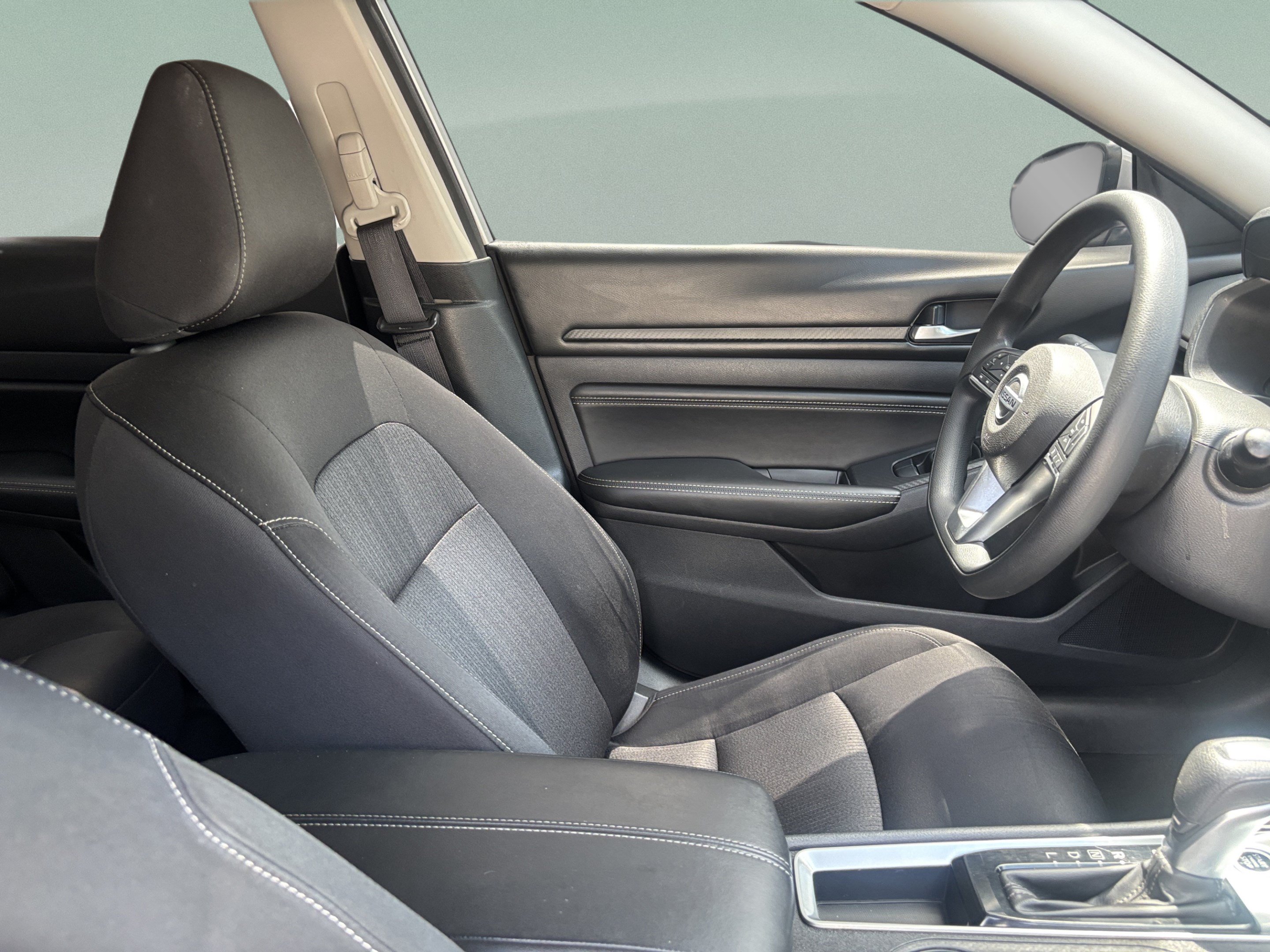 Used 2019 Nissan Altima 2.5 S FWD image 22