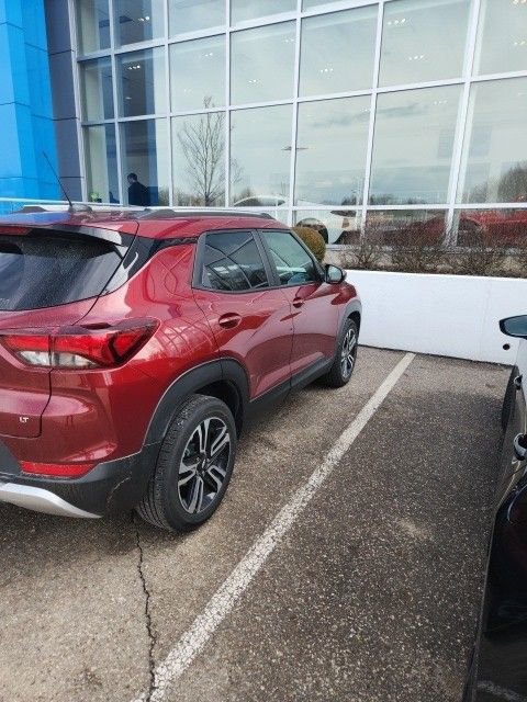 Used 2023 Chevrolet TrailBlazer LT image 3