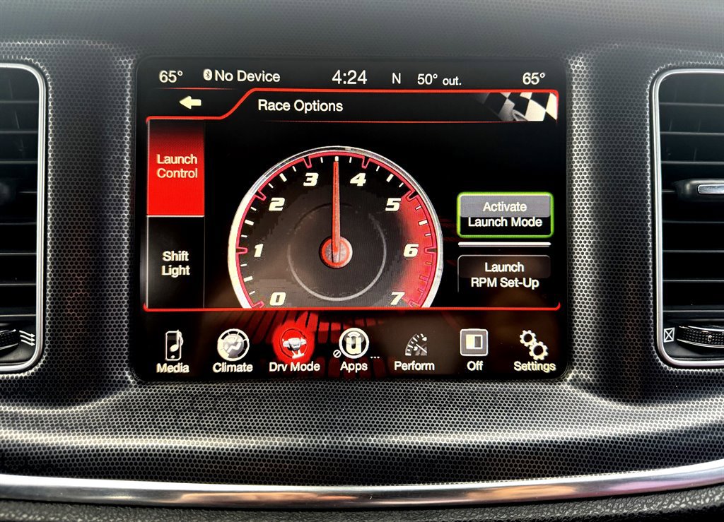 Used 2016 Dodge Charger SRT w/ Harman/Kardon Audio Group image 4