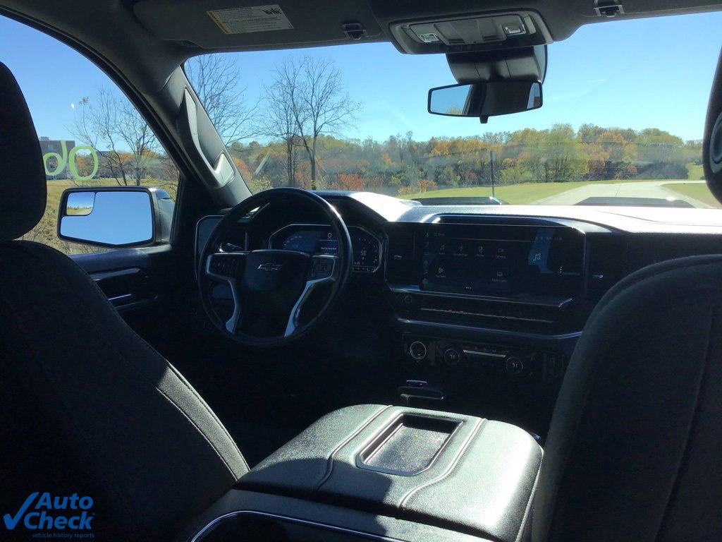 Used 2022 Chevrolet Silverado 1500 LT Trail Boss w/ Protection Package image 16