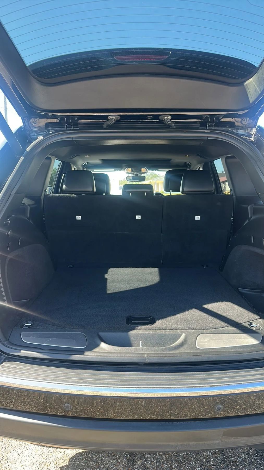 Used 2019 Jeep Grand Cherokee Limited image 20