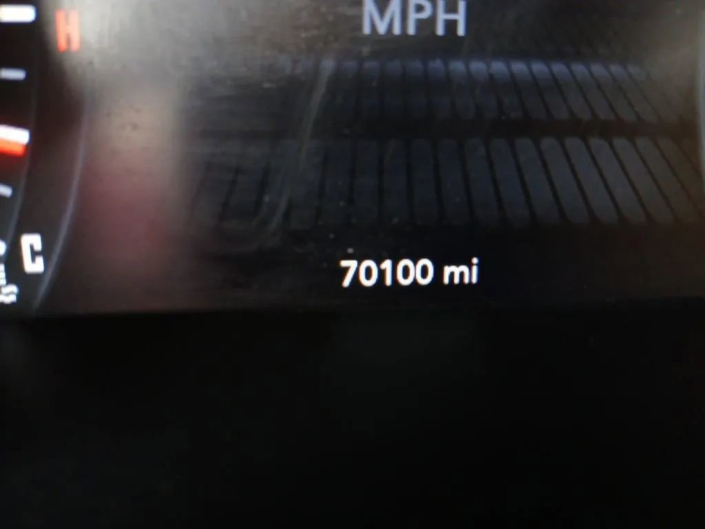 Used 2019 Dodge Challenger SXT w/ Blacktop Package RWD image 23