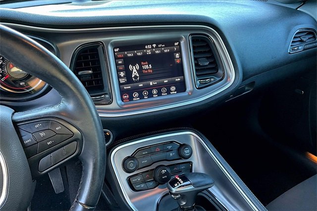 Used 2020 Dodge Challenger SXT image 9