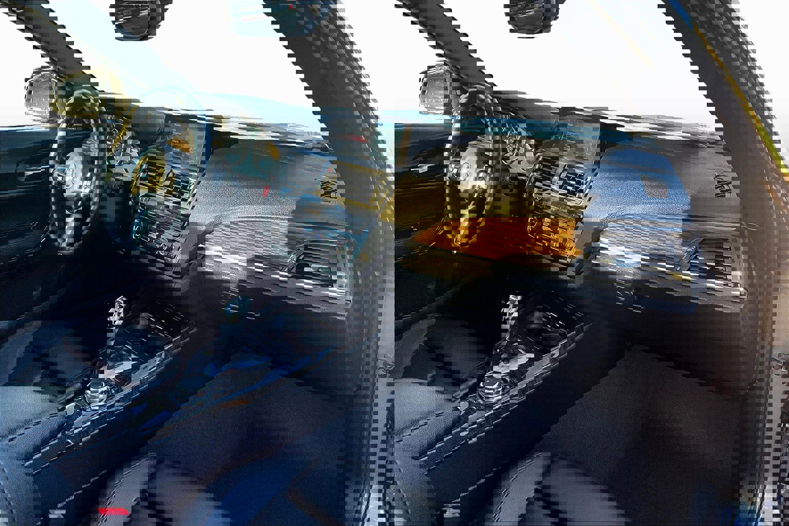 Used 2016 BMW M235i Coupe image 15