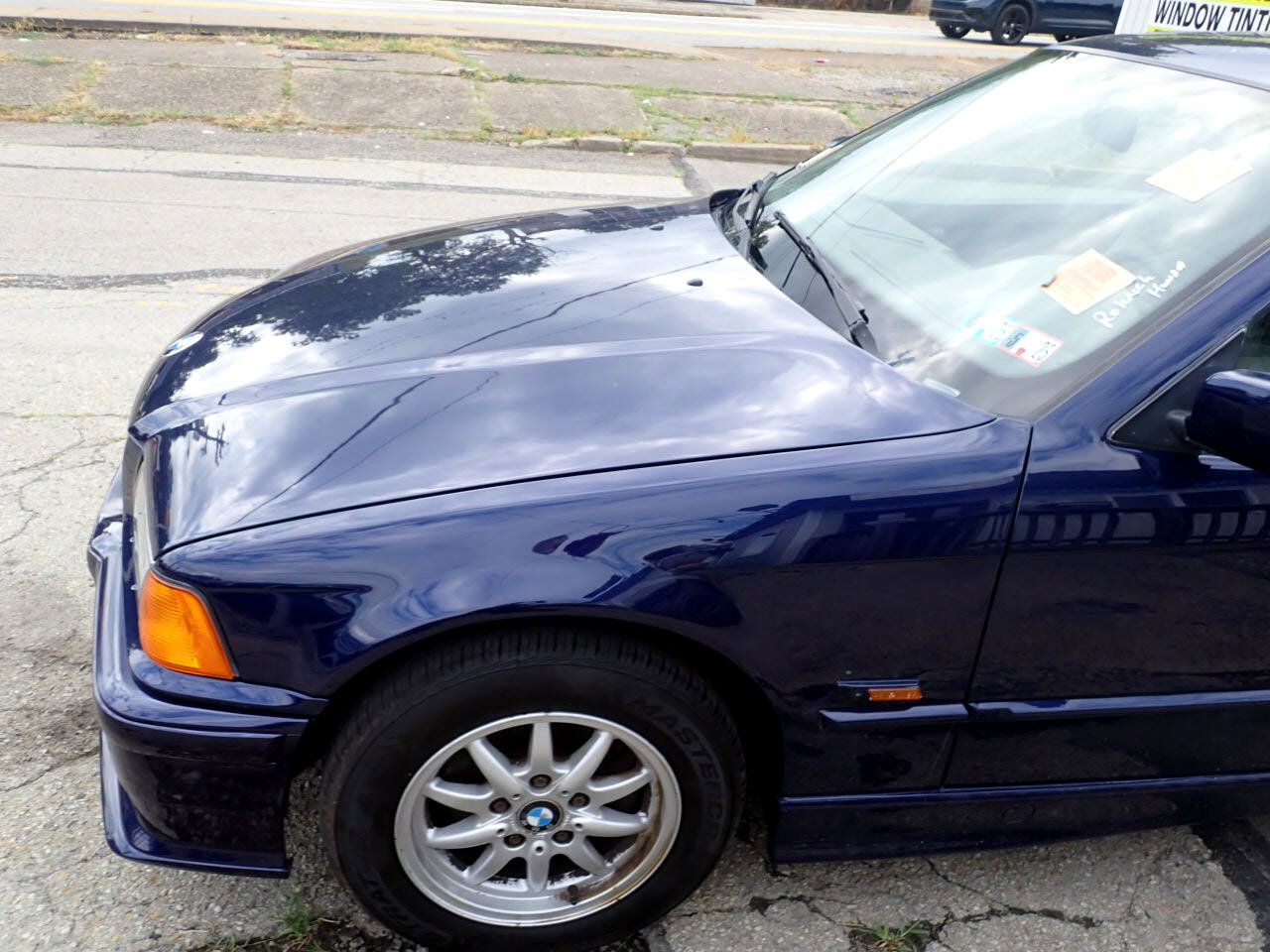 Used 1996 BMW 318ti Hatchback image 14