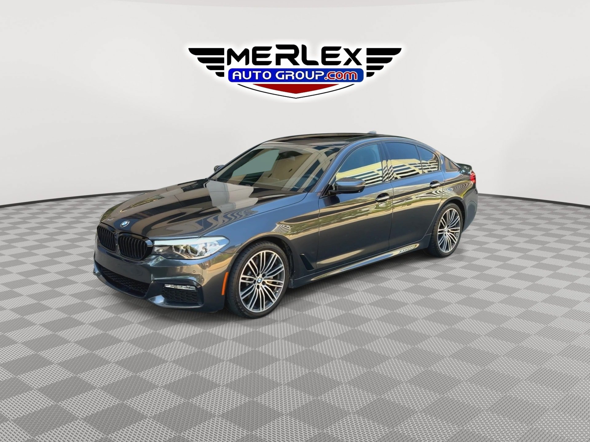 Used 2018 BMW 540i xDrive w/ M Sport Package AWD/4WD image 4