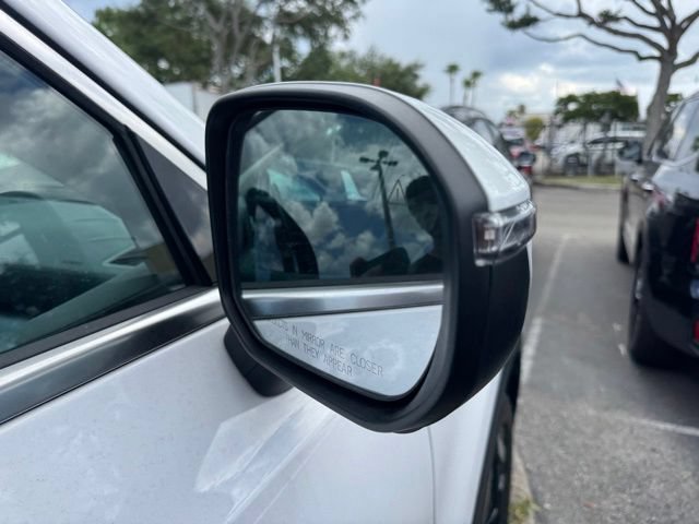 Certified 2024 Kia Telluride S w/ S Sunroof Package FWD image 9