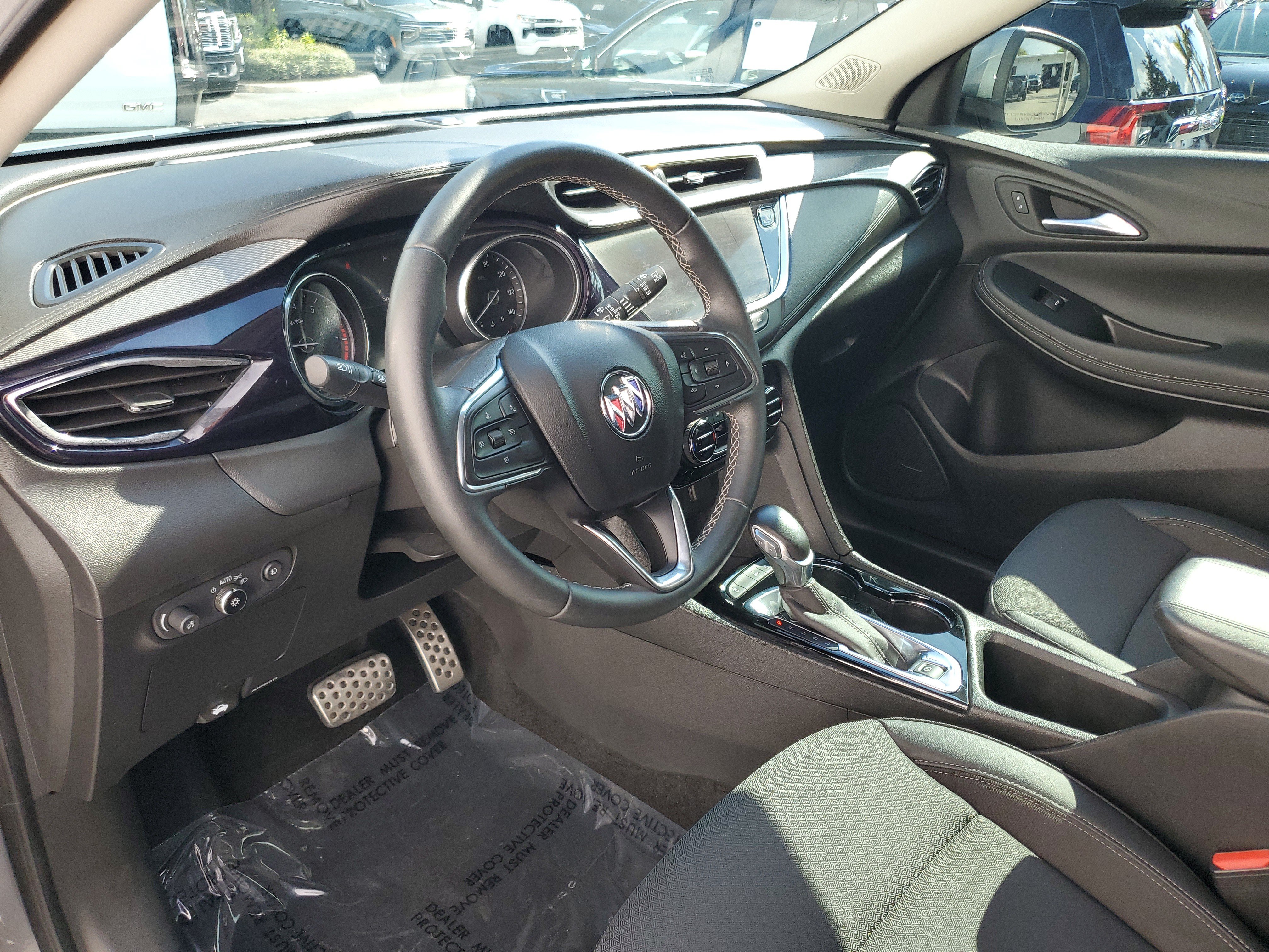 Used 2023 Buick Encore GX Select w/ Sport Touring Package FWD image 22