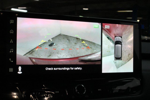 New 2026 Mitsubishi Outlander SE image 13