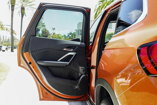 Used 2023 BMW X1 xDrive28i AWD/4WD image 23