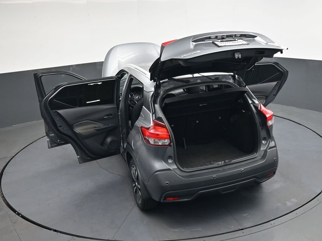 Used 2020 Nissan Kicks SV image 47