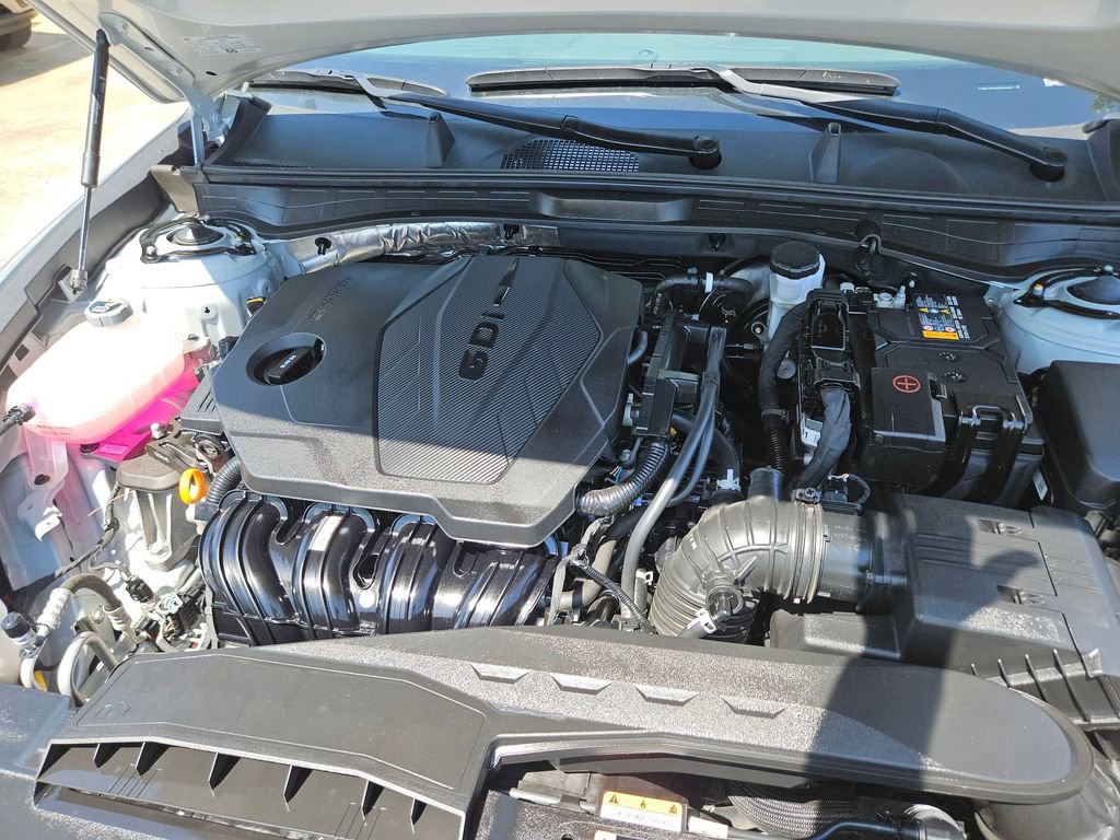 Used 2025 Hyundai Sonata SEL FWD image 22