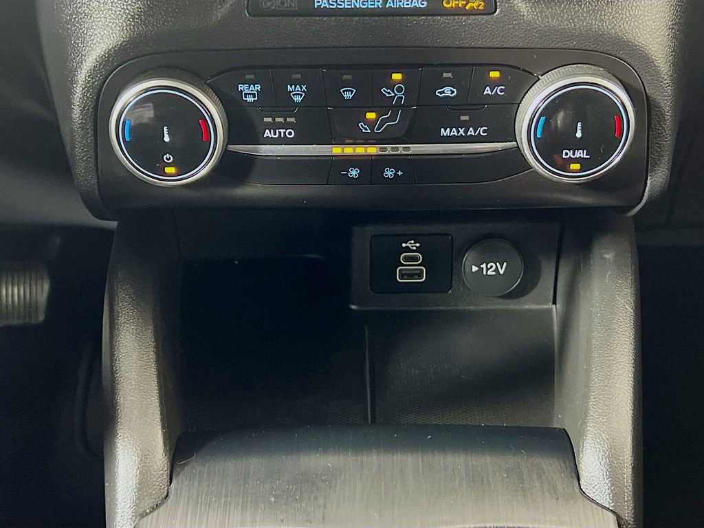 Certified 2025 Ford Escape ST-Line image 21