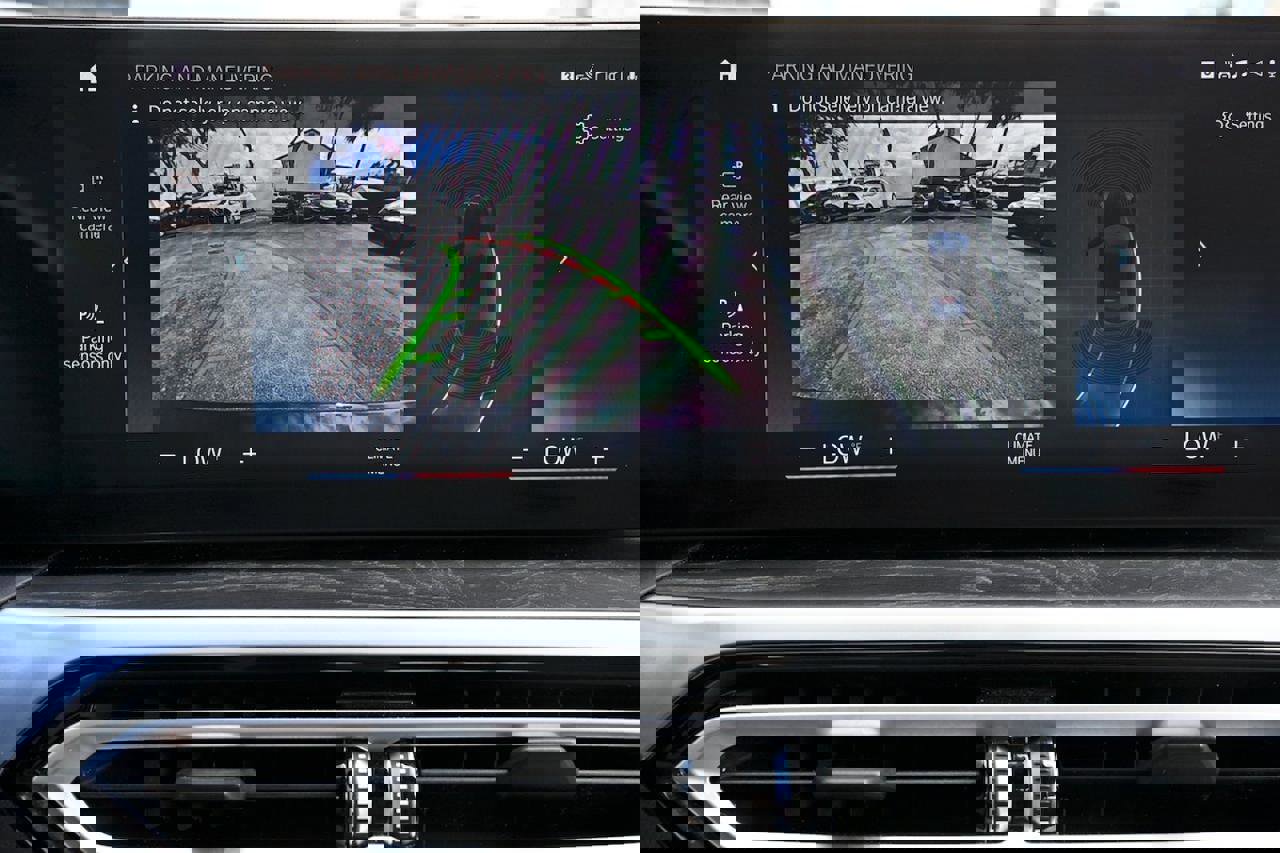 Used 2024 BMW 330i Sedan image 35