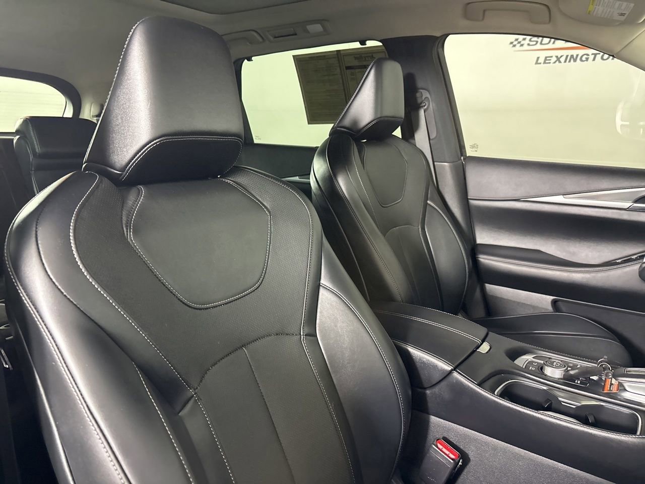 Used 2023 INFINITI QX60 Luxe w/ Cargo Package AWD/4WD image 30