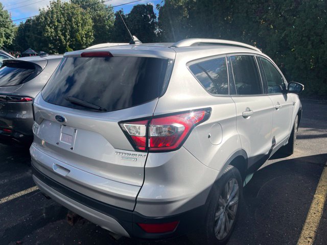 Used 2018 Ford Escape Titanium FWD image 5