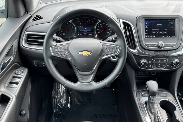 Used 2024 Chevrolet Equinox LT AWD/4WD image 16