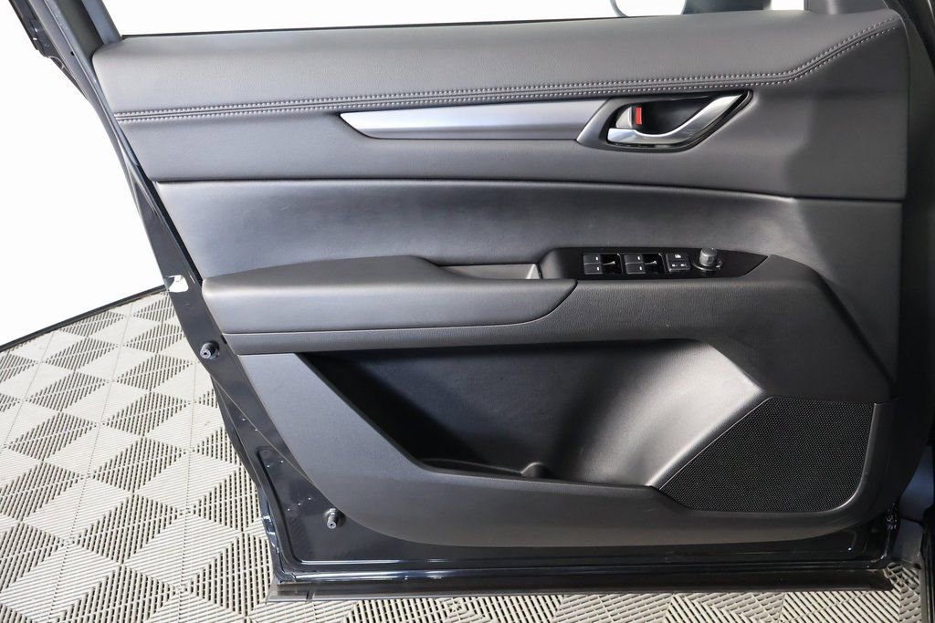 Used 2025 MAZDA CX-5 AWD 2.5 S w/ Preferred Package image 13