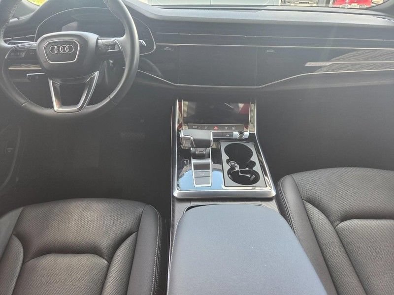 Used 2021 Audi Q8 Premium Plus AWD/4WD image 8