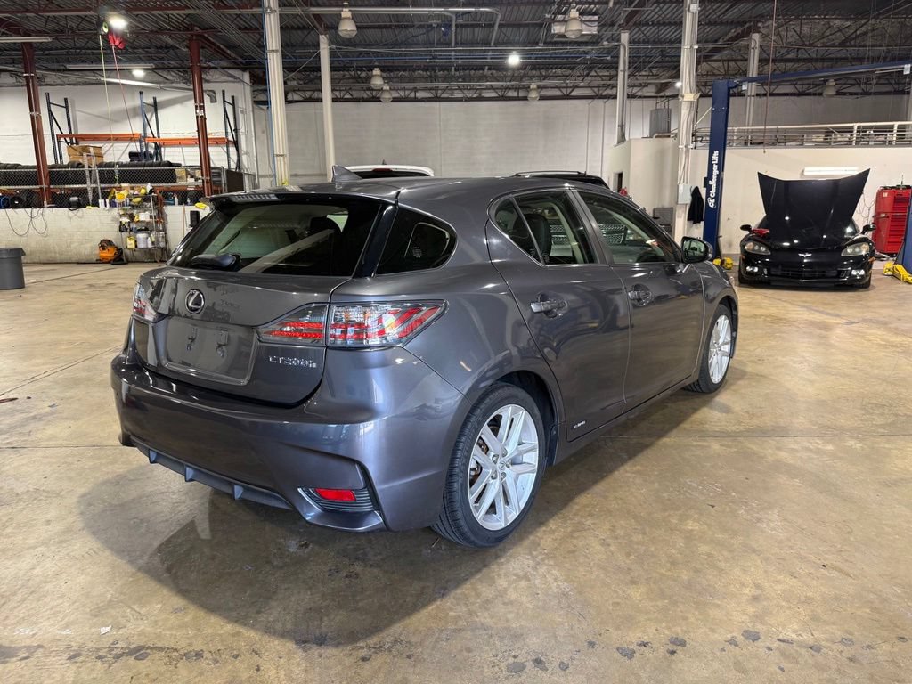 Used 2015 Lexus CT 200h FWD image 7
