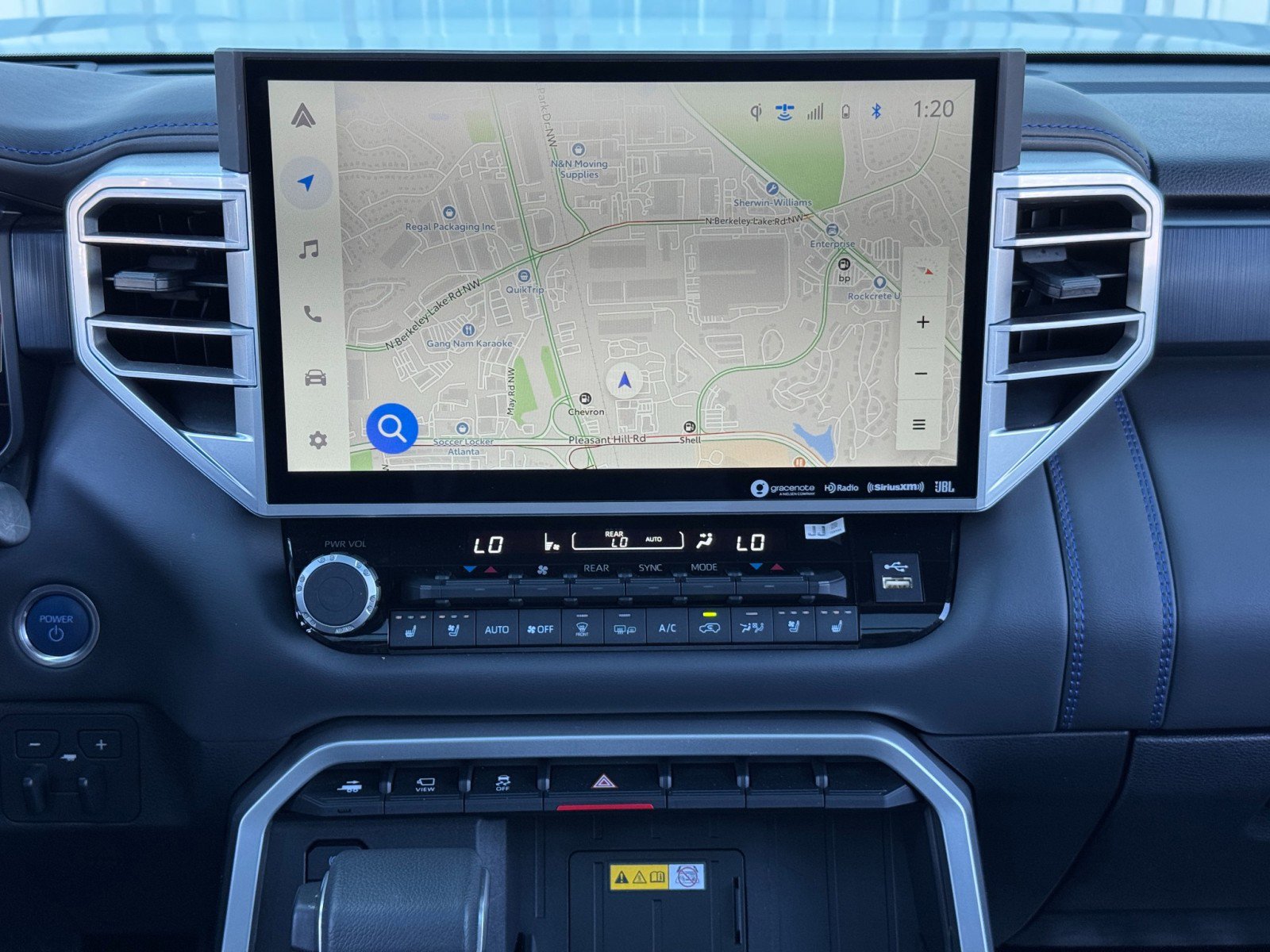 Used 2024 Toyota Sequoia Platinum image 27