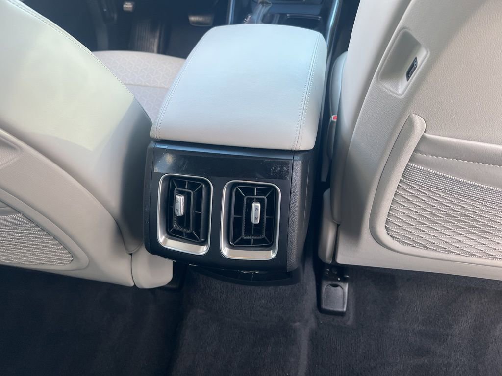 Certified 2023 Kia Sorento S image 18