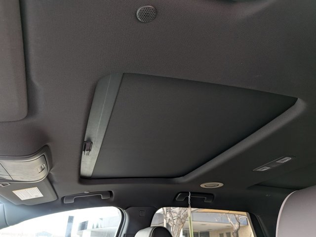 Used 2024 Buick Enclave Avenir w/ Trailering Package, 5000 lbs. image 17