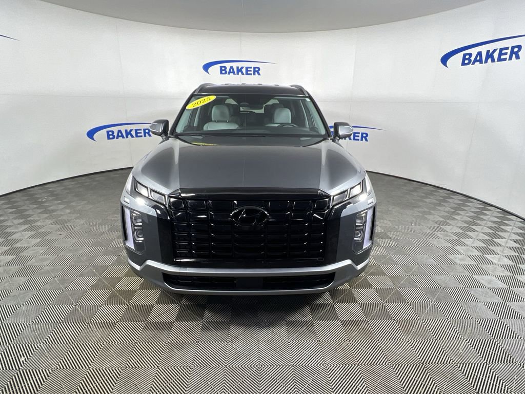 Used 2025 Hyundai Palisade SEL AWD/4WD image 3
