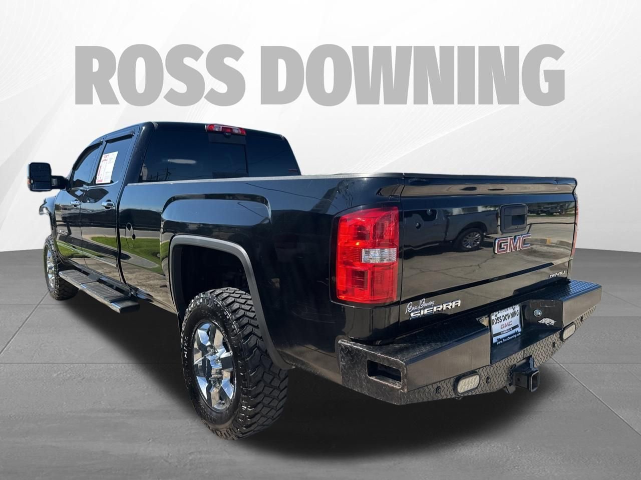 Used 2018 GMC Sierra 3500 Denali w/ Duramax Plus Package image 6