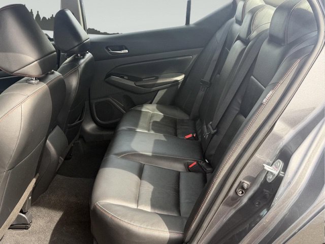 Used 2024 Nissan Altima 2.5 SR w/ SR Premium Package FWD image 27