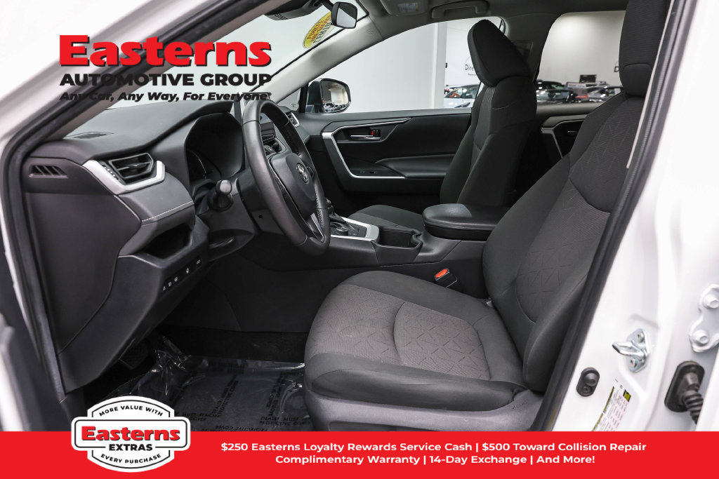 Used 2024 Toyota RAV4 XLE w/ Convenience Package AWD/4WD image 15
