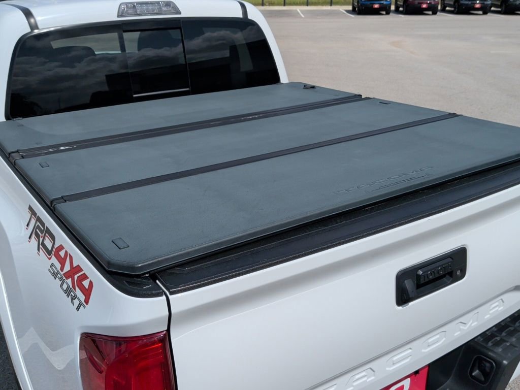 Used 2017 Toyota Tacoma TRD Sport w/ Premium & Technology Package image 40