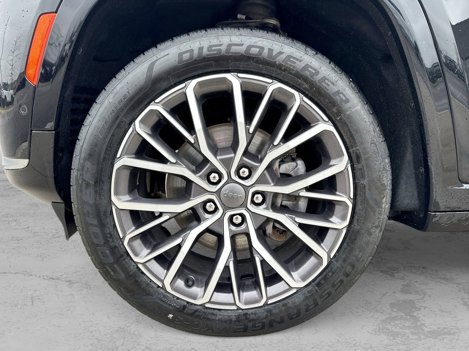 Used 2021 Jeep Grand Cherokee L Summit AWD/4WD image 13