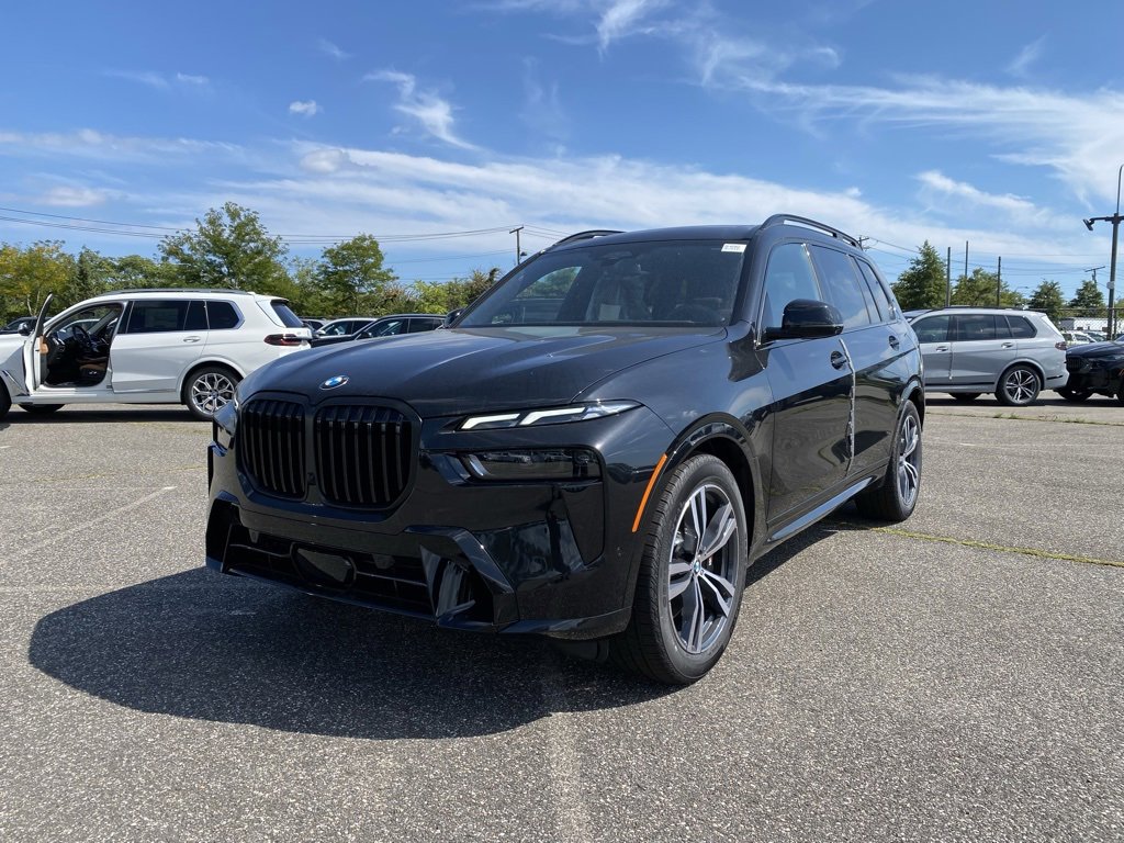New 2026 BMW X7 xDrive40i image 1