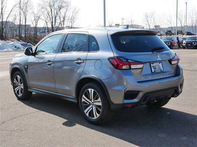 Used 2025 Mitsubishi Outlander Sport ES image 5