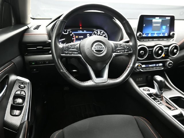 Used 2023 Nissan Sentra SR FWD image 17