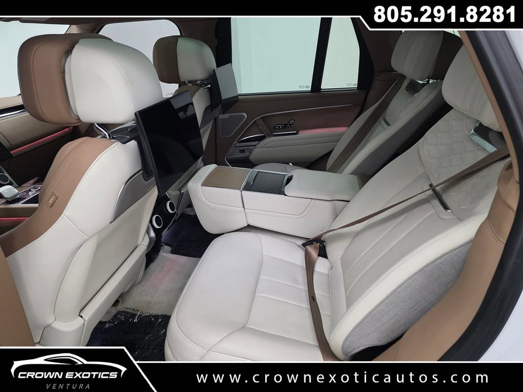 Used 2023 Land Rover Range Rover SV AWD/4WD image 23
