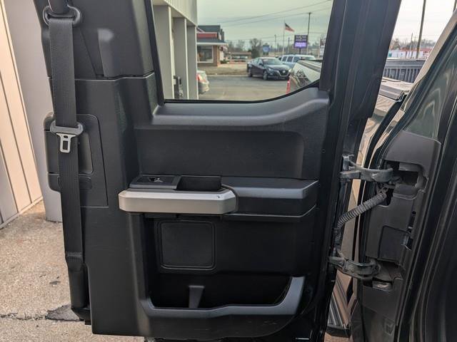 Used 2016 Ford F150 Lariat image 16